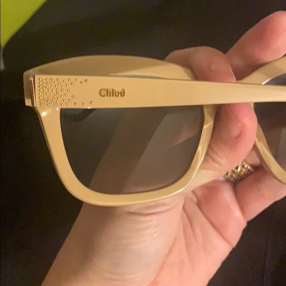 Beautiful Chole taupe / camel color shades main image 5